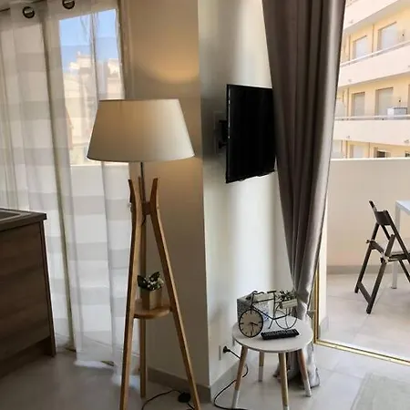 Magnifique Au Pied Des Plages Apartment Cannes